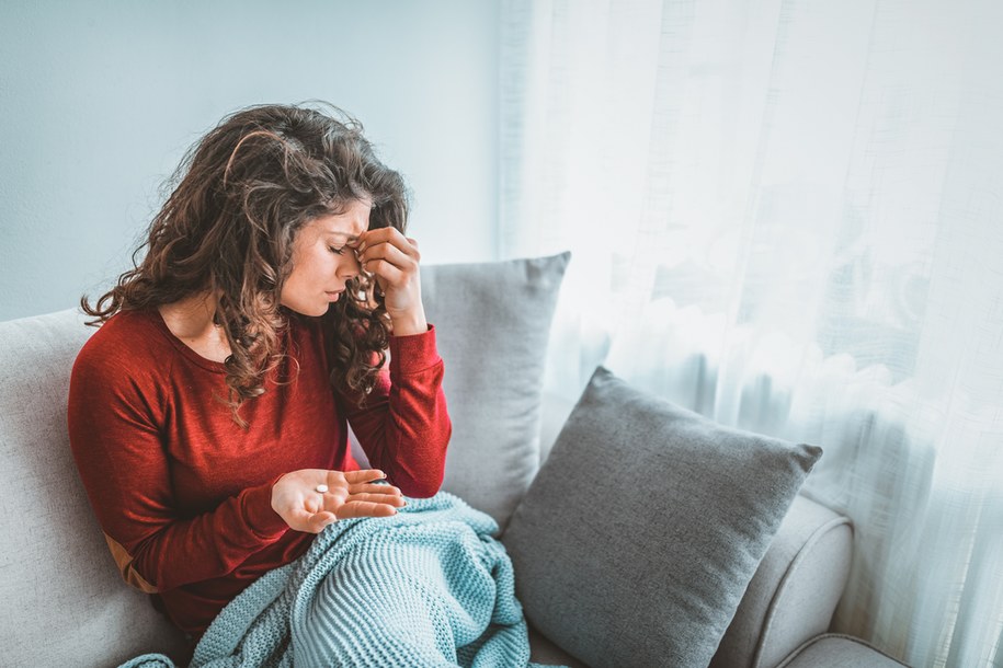 Migrena utrudnia codzienne funkcjonowanie, czasem może być też sygnałem, że z naszym organizmem dzieje się coś złego. Zdj. ilustracyjne /Shutterstock