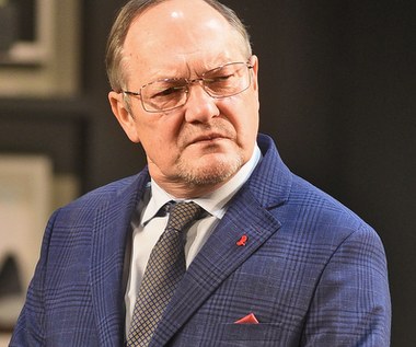 Mija 27 lat od premiery "Rodziny zastępczej". Co słychać u serialowego Jędruli?