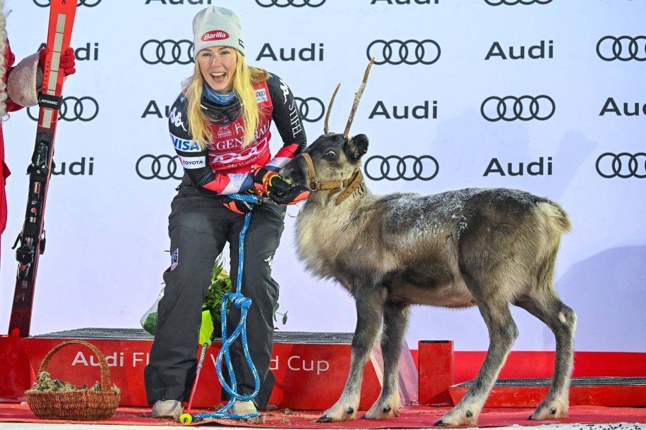 Mikaela Shiffrin zwyciężyła w slalomie w Levi (Finlandia) /Kimmo Brandt /PAP/EPA
