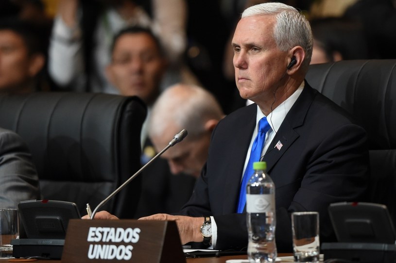 Mike Pence na Szczycie Ameryk /AFP
