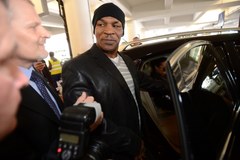 Mike Tyson przyleciał do Polski