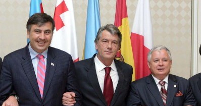 Mikhael Saakashvili, Viktor Yushchenko i Lech Kaczyński /AFP