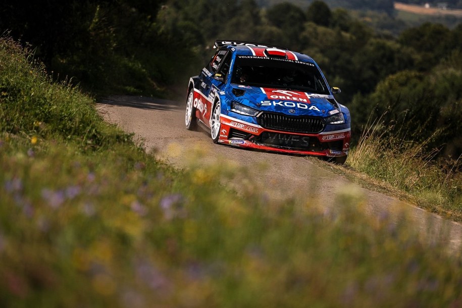 Mikołaj Marczyk i Szymon Gospodarczyk na trasie 34. Rajdu Rzeszowskiego /Materiały prasowe