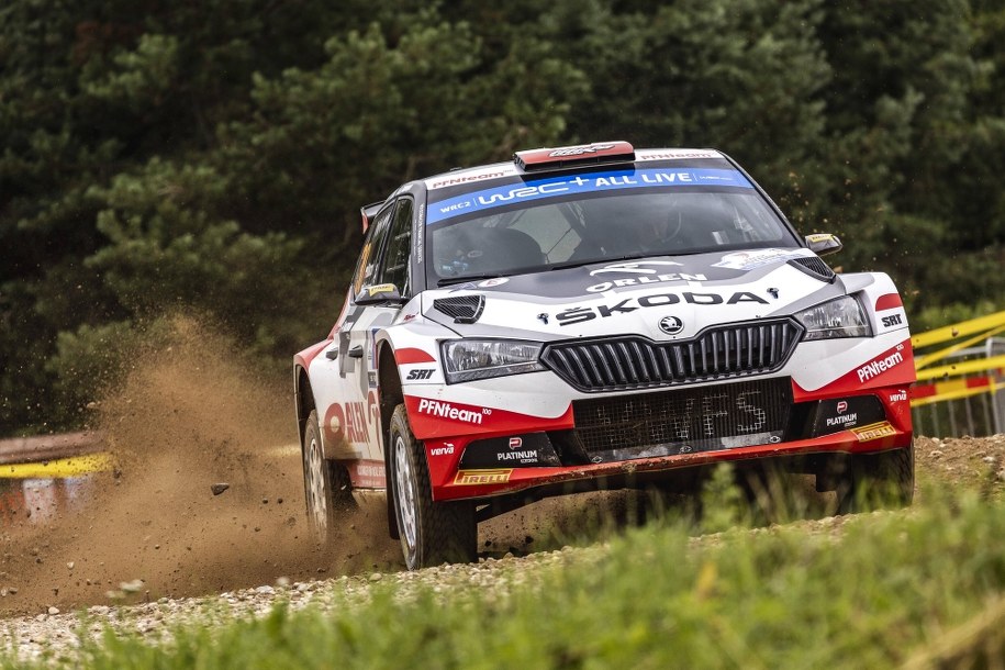 Mikołaj Marczyk i Szymon Gospodarczyk podczas ubiegłorocznego Rajdu Estonii /	Nikos Katikis /PAP/PANORAMIC