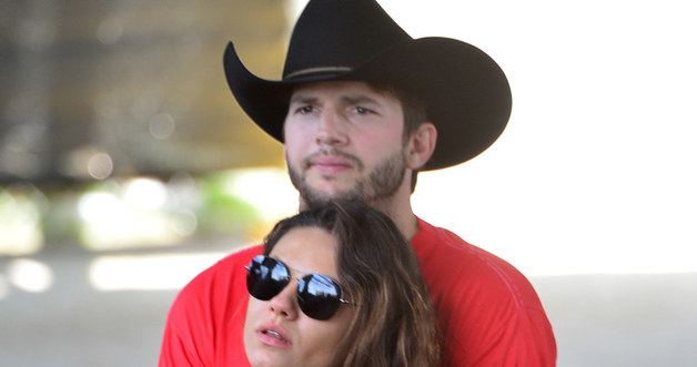 Mila Kunis i Ashton Kutcher niedawno zostali rodzicami /Frazer Harrison /Getty Images