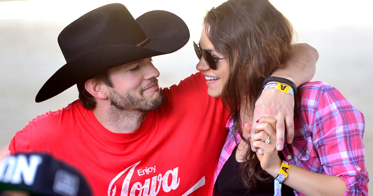 Mila Kunis i Ashton Kutcher są szczęśliwą parą /Frazer Harrison /Getty Images