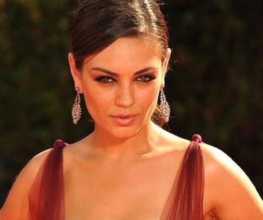 Mila Kunis jako Jackie Kennedy