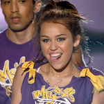 Miley Cyrus: 15 czy 25 lat?
