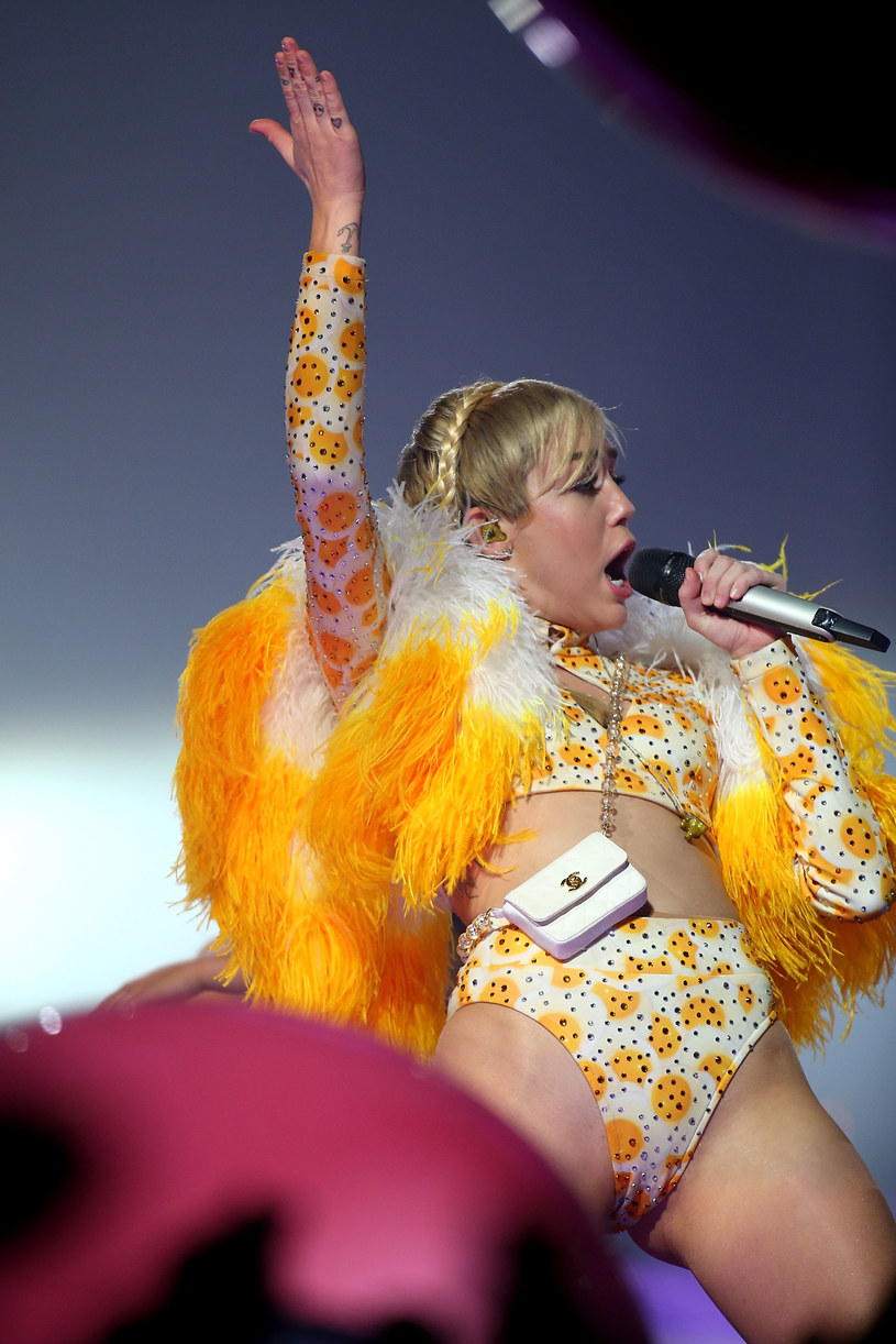 Miley Cyrus i jedna z jej stylizacji /Paul Kane /Getty Images