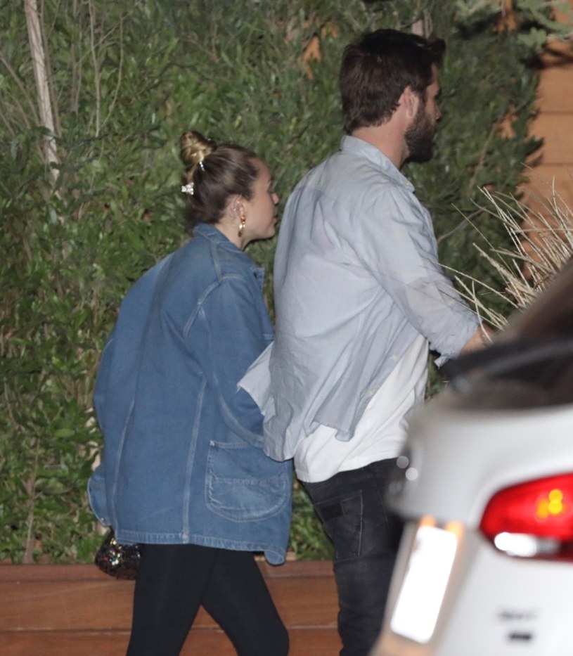 Miley Cyrus i Liam Hemsworth /East News