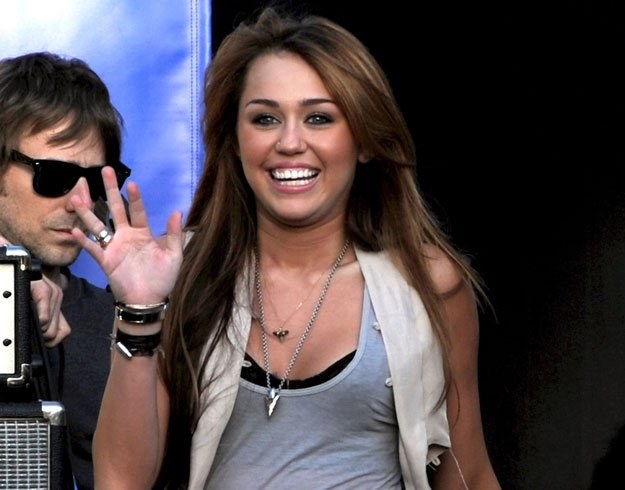 Miley Cyrus nie ma w najbliższych planach studiów fot. Michael Buckner /Getty Images/Flash Press Media