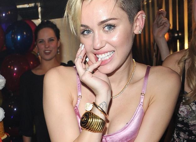 Miley Cyrus wystąpi na gali MTV EMA - fot. Jamie McCarthy /Getty Images/Flash Press Media