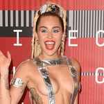 Miley Cyrus znów umawia się  z mężczyznami!