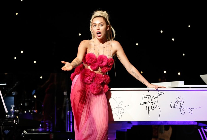 Miley Cyrus /Joe Scarnici /Getty Images