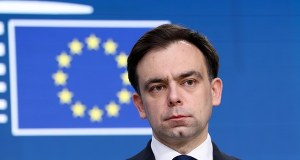 Miliard dolarów na Radę Pokoju? Minister finansów stawia sprawę jasno