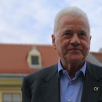 Miliardera zastąpi w parlamencie była Miss World 