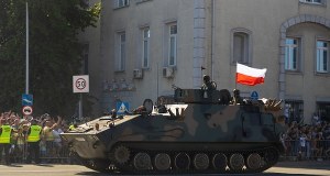 Miliardy złotych na zbrojenia w ramach pomocy NBP. Glapiński ogłasza