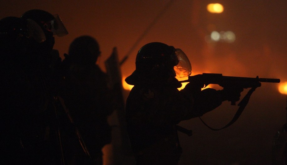 Milicjanci z oddziałów szturmowych /IGOR KOVALENKO /PAP/EPA