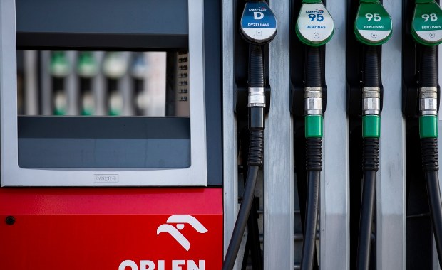 ​Milionowe straty przewoźników. Samorządy chcą kontroli na Orlenie