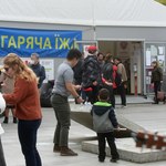 Miliony euro od KE dla krajów pomagającym uchodźcom. Polska otrzyma środki