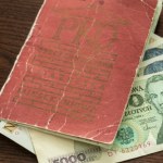 Miliony Polaków mogą odzyskać oszczędności z PRL? Sprawa trafia do TK