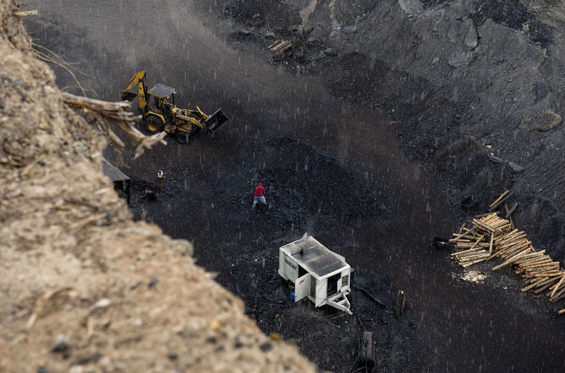 Miliony ton odpadów kopalnianych trafią do naszych pieców /AFP
