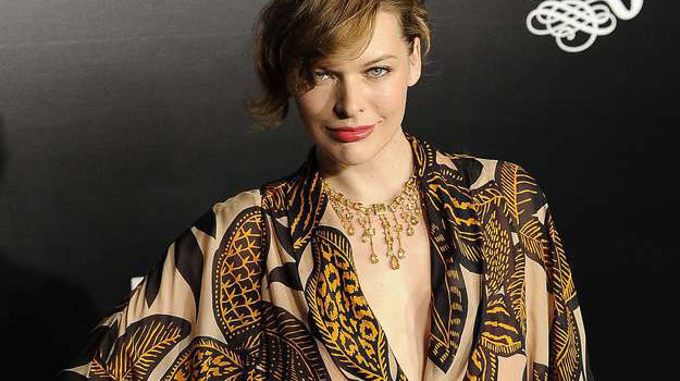 Milla Jovovich połączy świat mody i motoryzacji /AFP