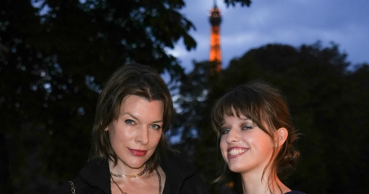 Milla Jovovich z córką /Dede / BACKGRID / Backgrid UK / Forum /Agencja FORUM