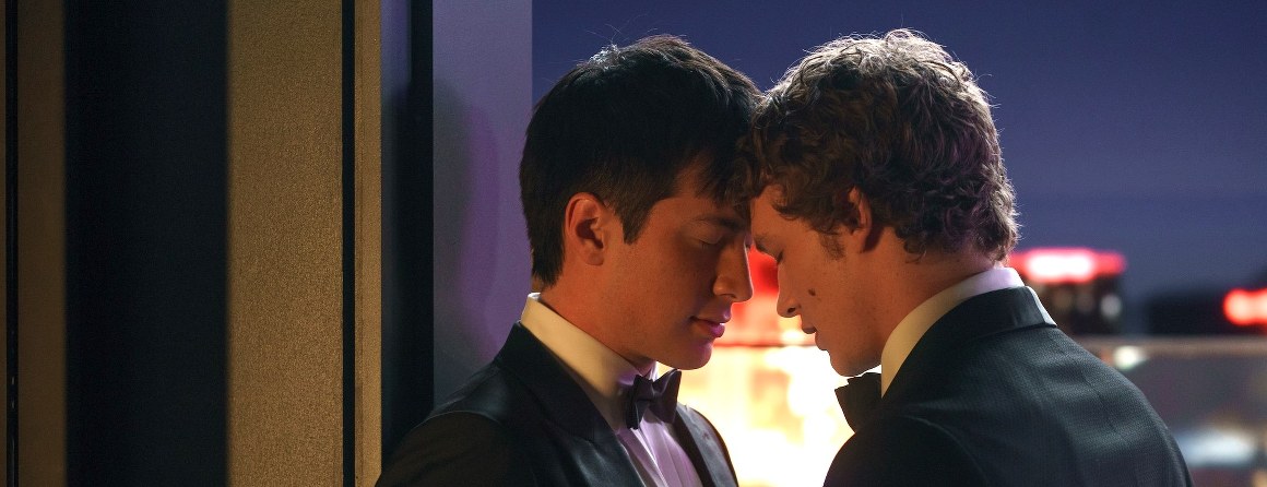 Miłość na lodzie i skandal w sieci. Gwiazdy serialu reagują na ataki