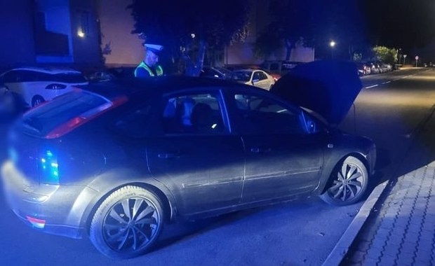 Miłość "na popych". Policjanci przerwali alkoholową odyseję