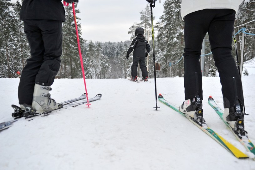 Miłośnicy narciarstwa, snowboardu, saneczkarstwa i łyżwiarstwa mogą szaleć na terenie ogromnego kompleksu sportowego /East News