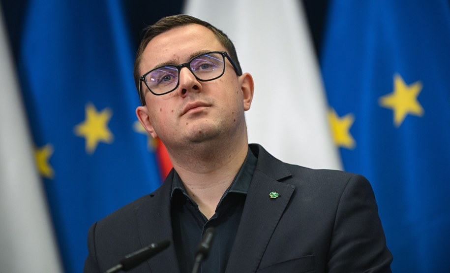 Miłosz Motyka został szefem nowo powstałego resortu energii /Marcin Obara /PAP