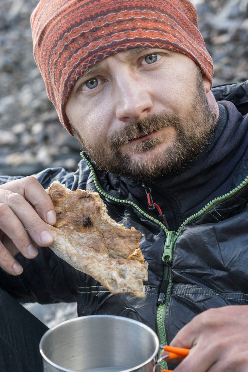 "Mimo iż Noszak jest nieco niższy od Manaslu, była to zdecydowanie najtrudniejsza ekspedycja ze wszystkich w ramach projektu 8 solo." /Łukasz Kocewiak /materiał zewnętrzny