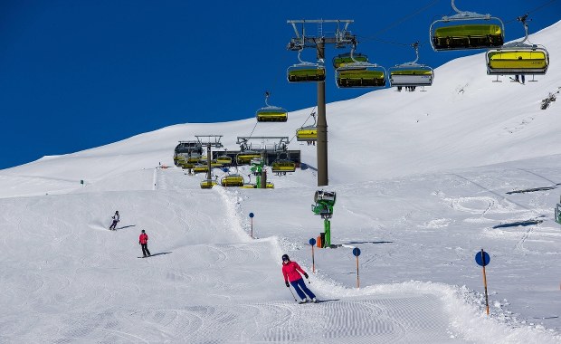 Mimo lockdownu w Austrii ośrodki narciarskie pozostaną otwarte