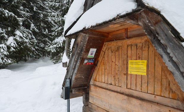 Mimo zakazu - szli w Tatry. Kilkadziesiąt incydentów z udziałem turystów