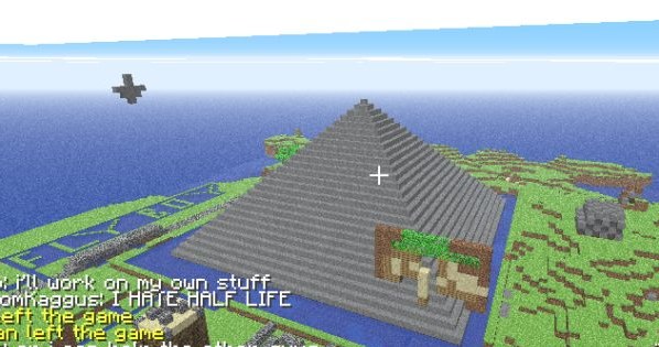 Minecraft: Masz ochotę na zbudowanie piramid od podstaw? Nie ma problemu... /Informacja prasowa