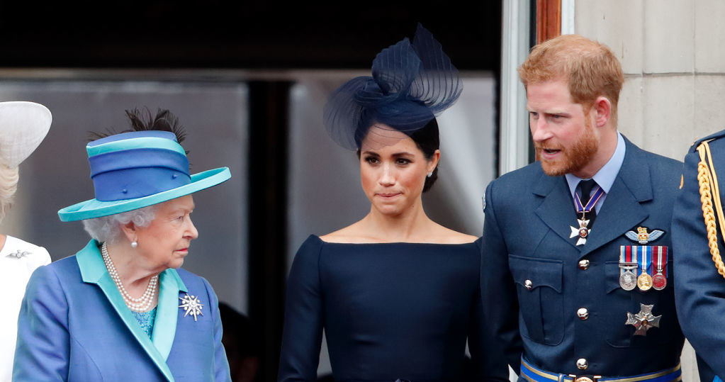 Minęło sporo czasu, odkąd Meghan i Harry rozmawiali z Królową osobiście. Elżbieta II pragnie zobaczyć prawnuki i prosi o to liście /Max Mumby/Indigo /Getty Images