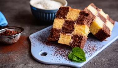 Minimum pracy, a efekt zachwyca. Szachownica robi wrażenie na stole, każdy weźmie dokładkę