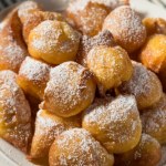 Minipączki robię z owocowym dodatkiem. Zawsze z podwójnej porcji, bo rodzina uwielbia 