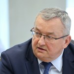 Minister Adamczyk apeluje do kontrolerów ruchu lotniczego 