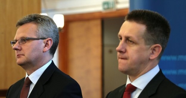 Minister Aleksander Grad (L) i wiceminister Jan Bury z resortu skarbu. Fot. Jacek Waszkiewicz /Reporter