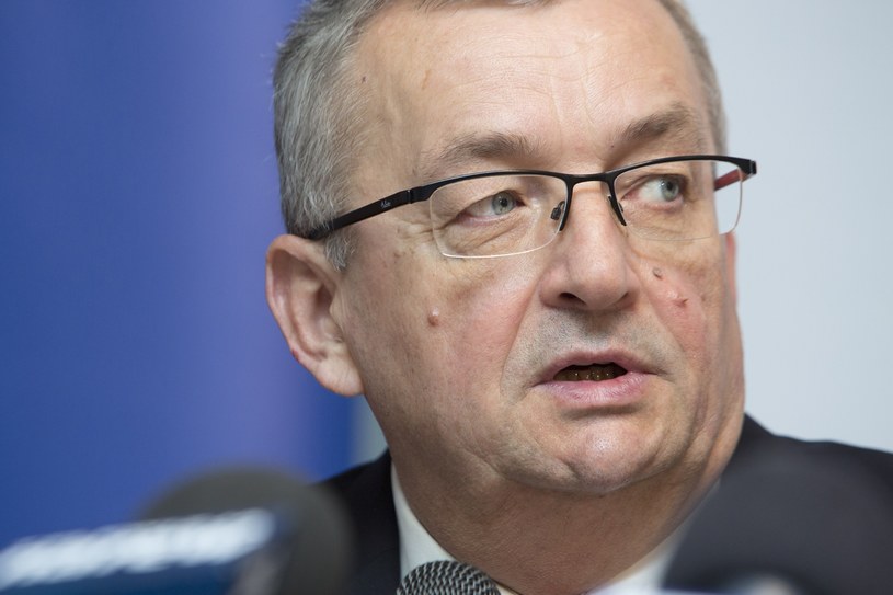 Minister Andrzej Adamczyk /Marek Maliszewski  /Reporter