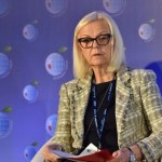 Polityk. Posłanka VIII, IX i X kadencji. Była minister rodziny, pracy i polityki społecznej.