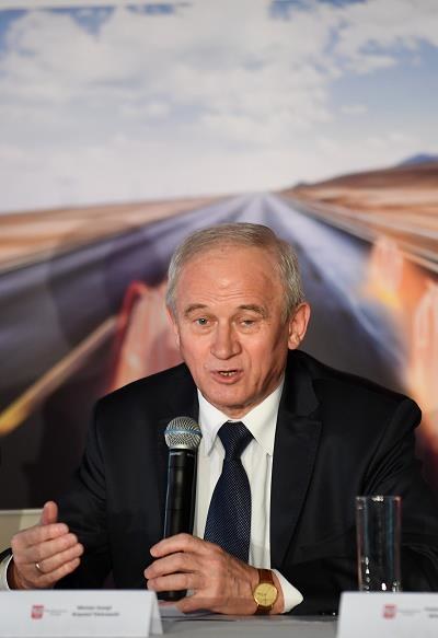Minister energii Krzysztof Tchórzewski /PAP