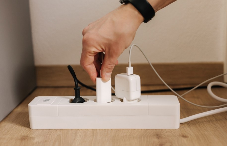 Co z mrożeniem cen energii w przyszłym roku? Minister informuje