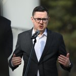 Miłosz Motyka Minister energii: Polska nie planuje uwalniać rezerw ropy naftowej
