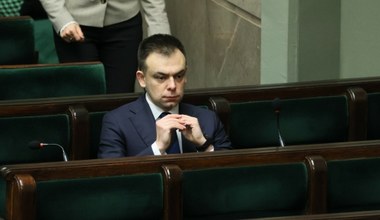 Minister finansów ma twardy orzech do zgryzienia. Chodzi o budżet