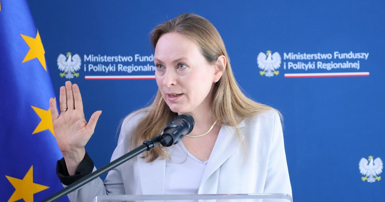 Minister funduszy i polityki regionalnej Katarzyna Pełczyńska-Nałęcz /Adam Burakowski /Reporter