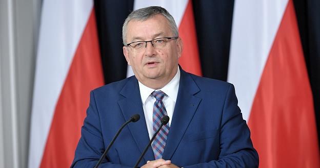 Minister infrastruktury Andrzej Adamczyk /PAP