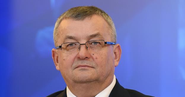 Minister infrastruktury i budownictwa Andrzej Adamczyk /PAP